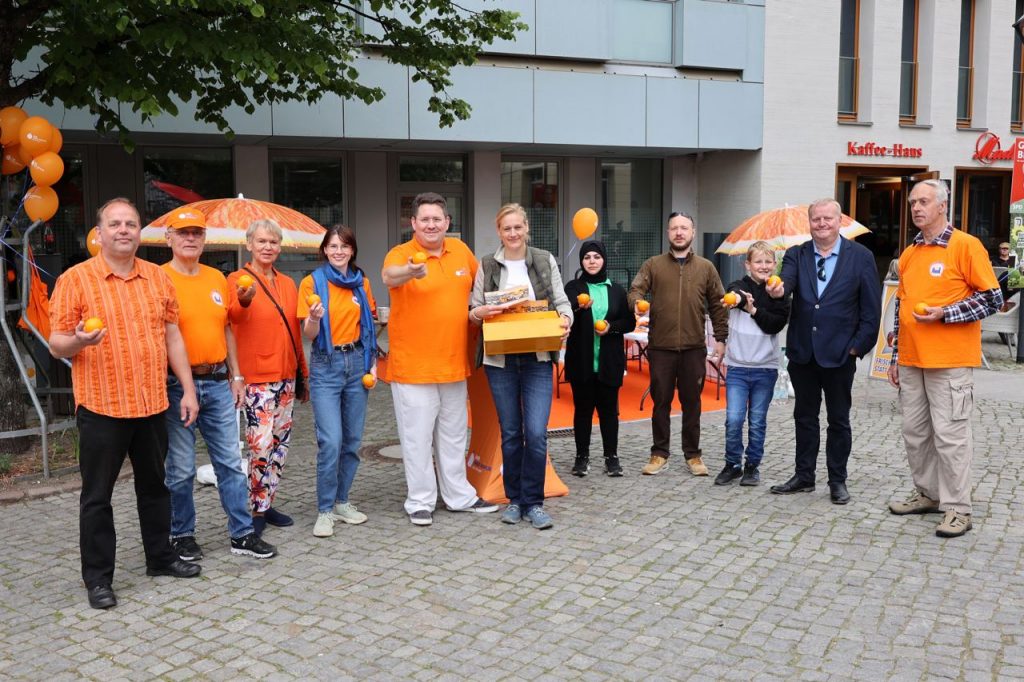 Mitstreiter Team Orange in der Bürgermeisterstraße