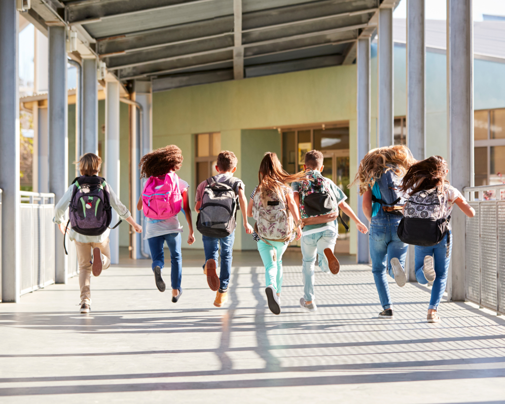 Kinder vor Schule